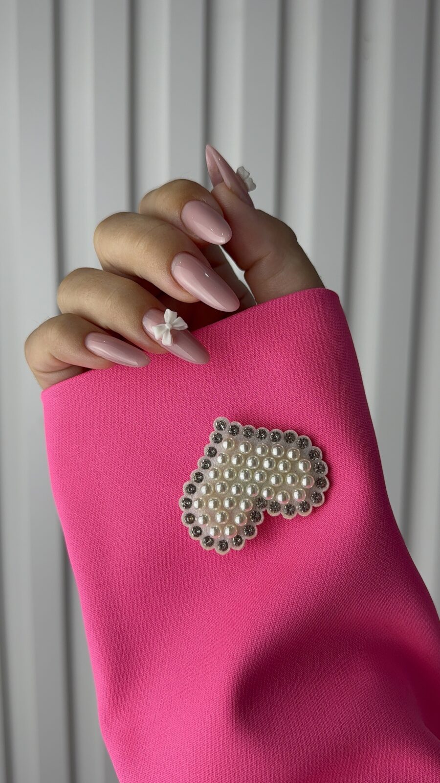 Rękaw do zdjęć paznokci – elegancja w każdym kadrze Charms Pink - obrazek 4